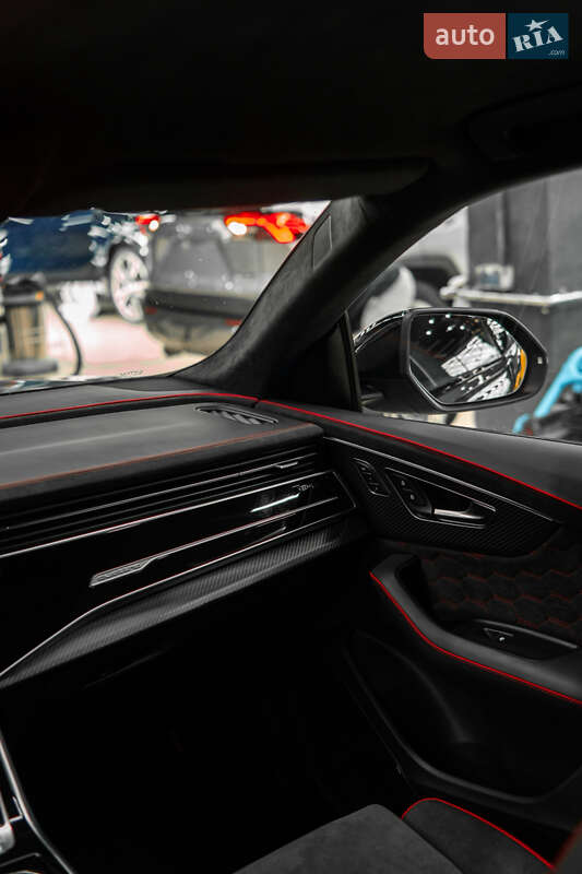 Внедорожник / Кроссовер Audi RS Q8 2020 в Ужгороде