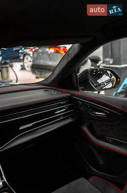 Внедорожник / Кроссовер Audi RS Q8 2020 в 