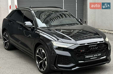 Внедорожник / Кроссовер Audi RS Q8 2020 в 