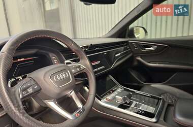 Внедорожник / Кроссовер Audi RS Q8 2020 в 