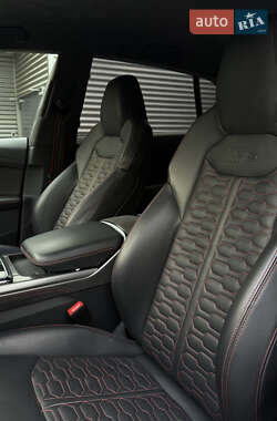 Внедорожник / Кроссовер Audi RS Q8 2020 в 