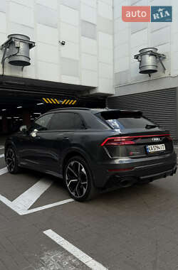 Внедорожник / Кроссовер Audi RS Q8 2020 в 