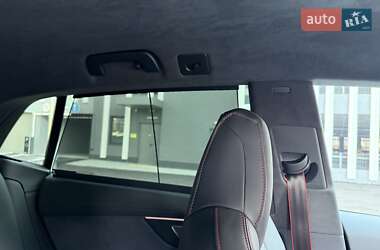 Внедорожник / Кроссовер Audi RS Q8 2023 в 