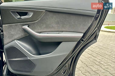 Внедорожник / Кроссовер Audi RS Q8 2020 в 