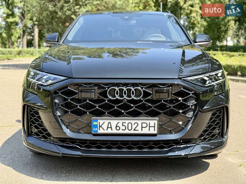 Внедорожник / Кроссовер Audi RS Q8 2025 в Киеве
