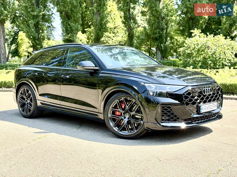 Внедорожник / Кроссовер Audi RS Q8 2025 в Киеве