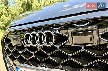 Позашляховик / Кросовер Audi RS Q8 2025 в 