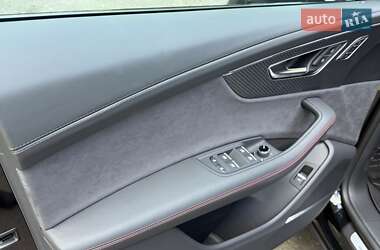 Позашляховик / Кросовер Audi RS Q8 2025 в 