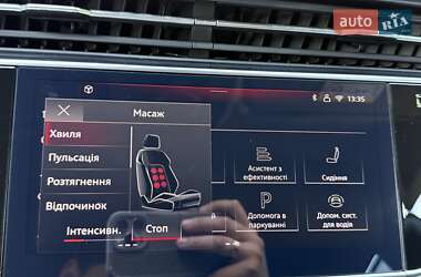 Позашляховик / Кросовер Audi RS Q8 2025 в 