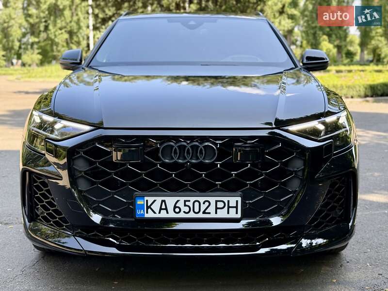 Внедорожник / Кроссовер Audi RS Q8 2025 в Киеве