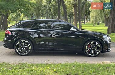 Внедорожник / Кроссовер Audi RS Q8 2021 в 
