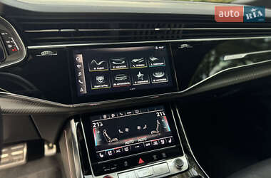 Внедорожник / Кроссовер Audi RS Q8 2021 в 