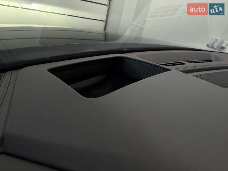Внедорожник / Кроссовер Audi RS Q8 2024 в Тернополе