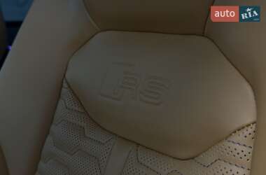 Внедорожник / Кроссовер Audi RS Q8 2024 в 