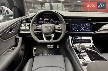 Внедорожник / Кроссовер Audi RS Q8 2025 в 