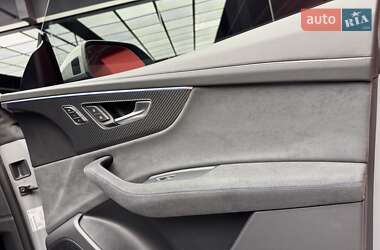 Внедорожник / Кроссовер Audi RS Q8 2025 в 