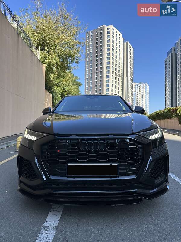 Внедорожник / Кроссовер Audi RS Q8 2021 в Киеве