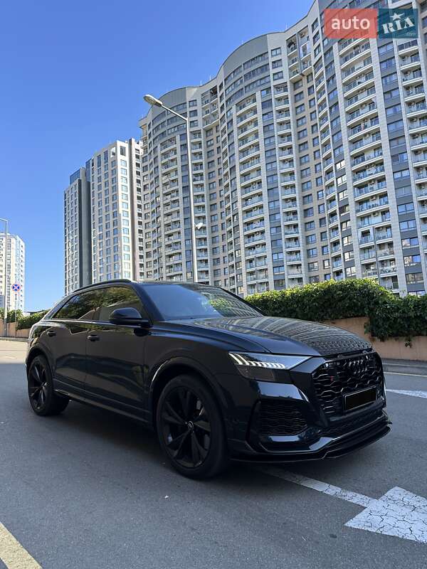 Внедорожник / Кроссовер Audi RS Q8 2021 в Киеве фото 11 Внедорожник / Кроссовер Audi RS Q8 2021 в Киеве