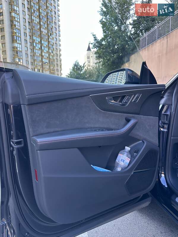 Внедорожник / Кроссовер Audi RS Q8 2021 в Киеве фото 15 Внедорожник / Кроссовер Audi RS Q8 2021 в Киеве