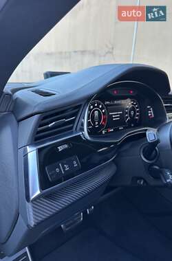 Позашляховик / Кросовер Audi RS Q8 2021 в 