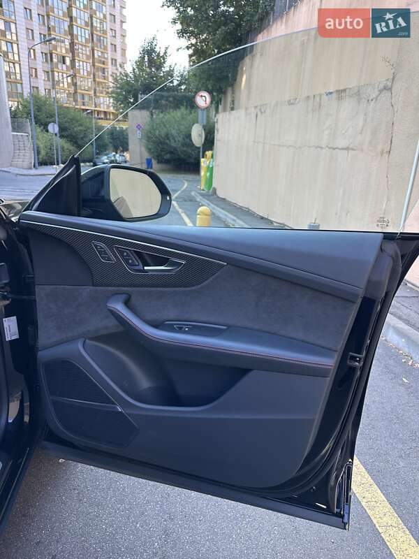 Внедорожник / Кроссовер Audi RS Q8 2021 в Киеве фото 31 Внедорожник / Кроссовер Audi RS Q8 2021 в Киеве