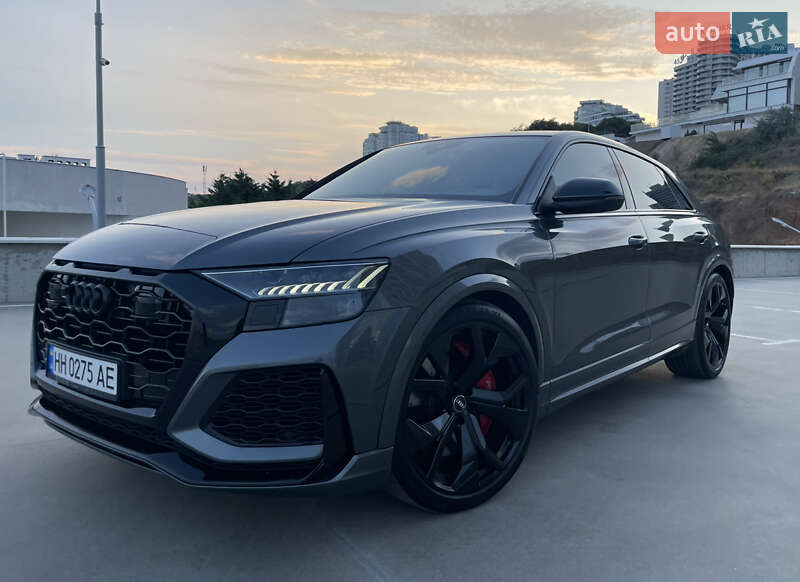Позашляховик / Кросовер Audi RS Q8 2020 в Одесі