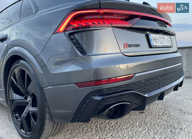 Позашляховик / Кросовер Audi RS Q8 2020 в Одесі