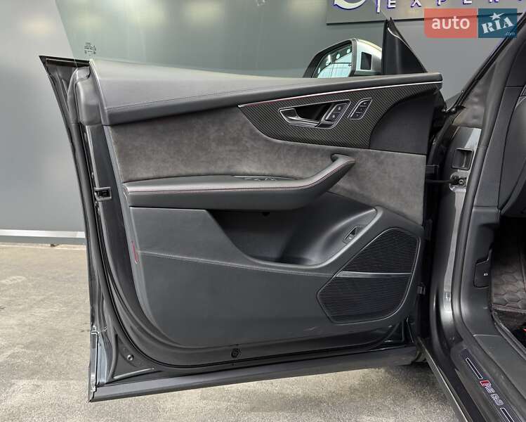 Позашляховик / Кросовер Audi RS Q8 2021 в Києві