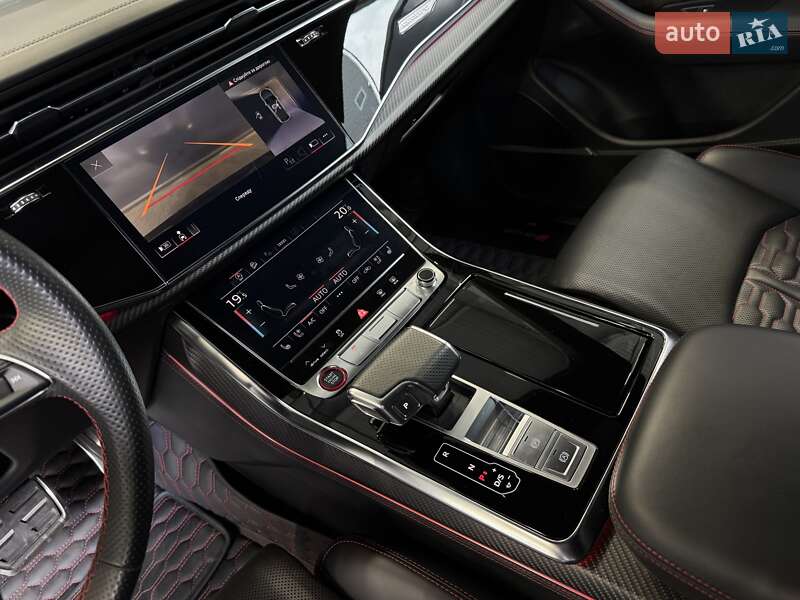 Позашляховик / Кросовер Audi RS Q8 2021 в Києві