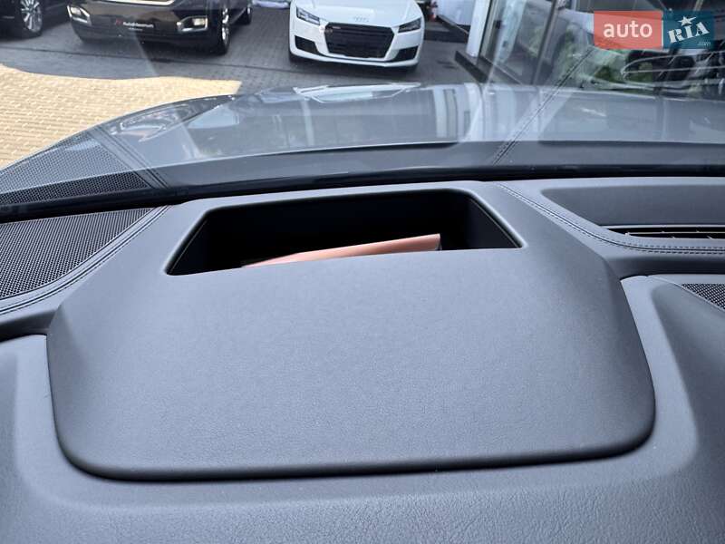 Позашляховик / Кросовер Audi RS Q8 2023 в Одесі