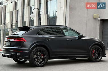 Внедорожник / Кроссовер Audi RS Q8 2020 в 