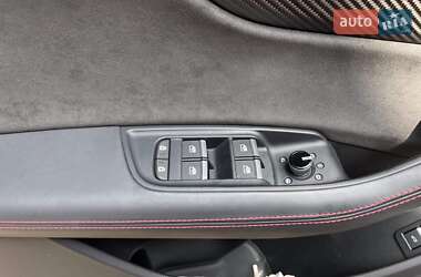 Позашляховик / Кросовер Audi RS Q8 2021 в 