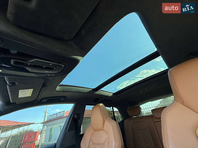 Позашляховик / Кросовер Audi RS Q8 2021 в Києві