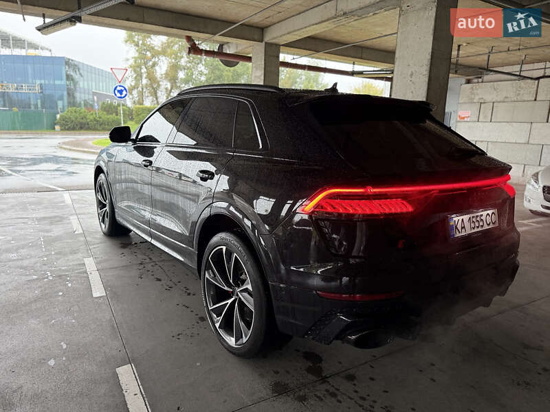 Позашляховик / Кросовер Audi RS Q8 2021 в Києві