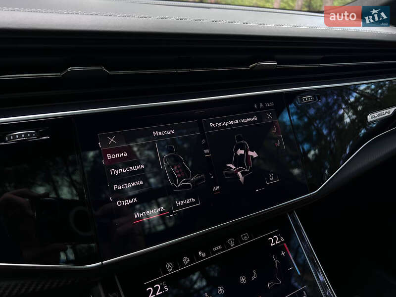 Позашляховик / Кросовер Audi RS Q8 2021 в Києві