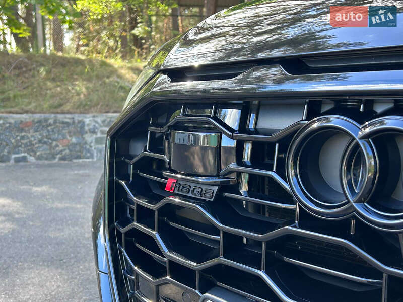 Позашляховик / Кросовер Audi RS Q8 2021 в Києві