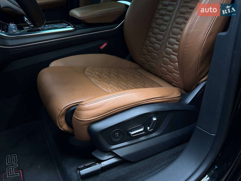 Позашляховик / Кросовер Audi RS Q8 2021 в Києві
