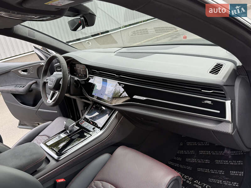 Внедорожник / Кроссовер Audi RS Q8 2024 в Киеве