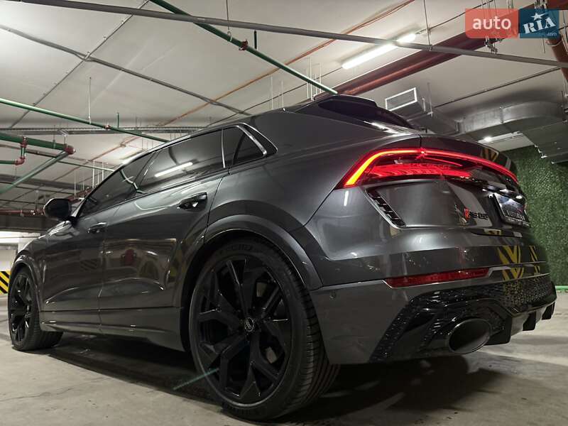 Позашляховик / Кросовер Audi RS Q8 2020 в Києві