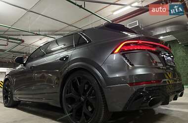 Позашляховик / Кросовер Audi RS Q8 2020 в 