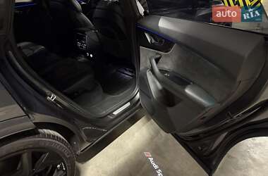 Позашляховик / Кросовер Audi RS Q8 2020 в 