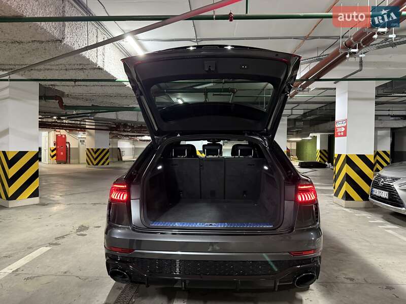 Позашляховик / Кросовер Audi RS Q8 2020 в Києві