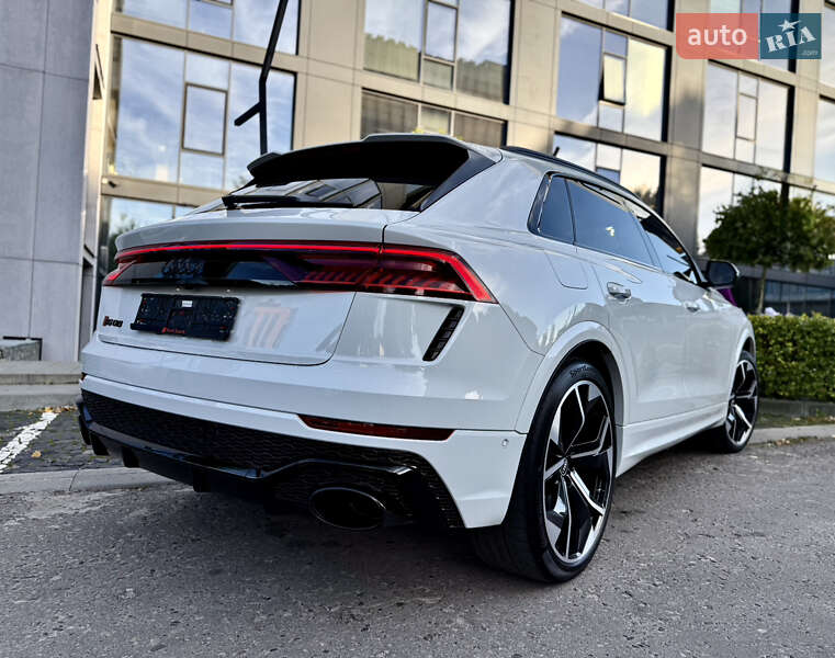 Позашляховик / Кросовер Audi RS Q8 2021 в Львові