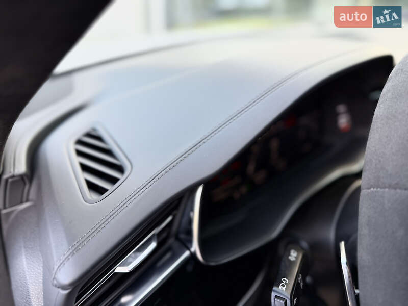 Позашляховик / Кросовер Audi RS Q8 2021 в Львові