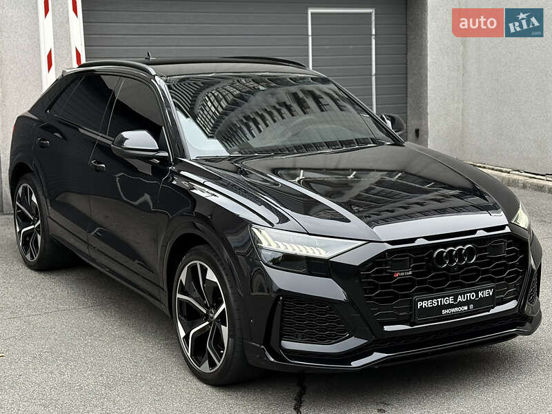 Позашляховик / Кросовер Audi RS Q8 2020 в Києві