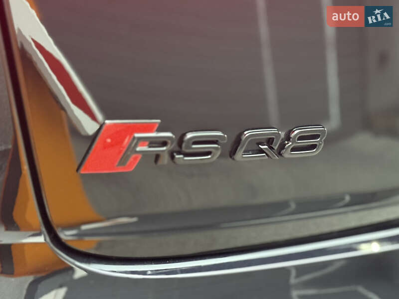 Позашляховик / Кросовер Audi RS Q8 2020 в Києві