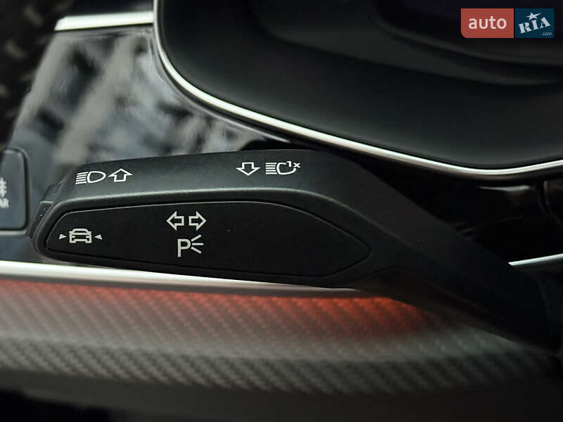 Позашляховик / Кросовер Audi RS Q8 2020 в Києві