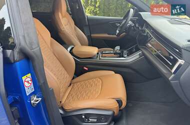 Внедорожник / Кроссовер Audi RS Q8 2020 в 