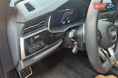 Внедорожник / Кроссовер Audi RS Q8 2020 в 