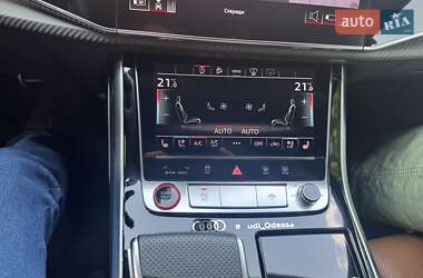 Внедорожник / Кроссовер Audi RS Q8 2020 в 